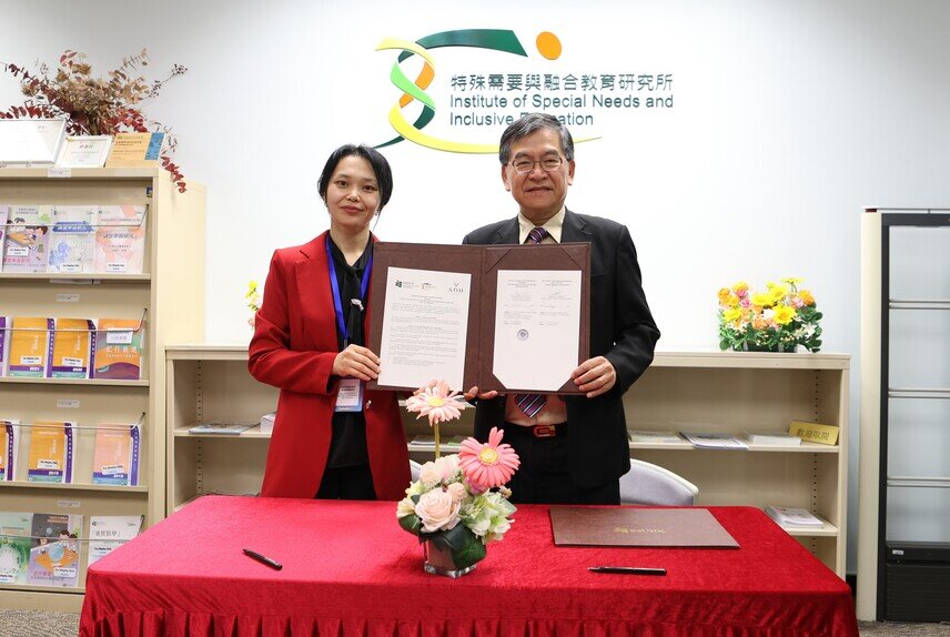 图片关于特殊需要与融合教育研究所与哈萨克SDU大学签订合作框架协议  协助建立社会及融合教育研究中心