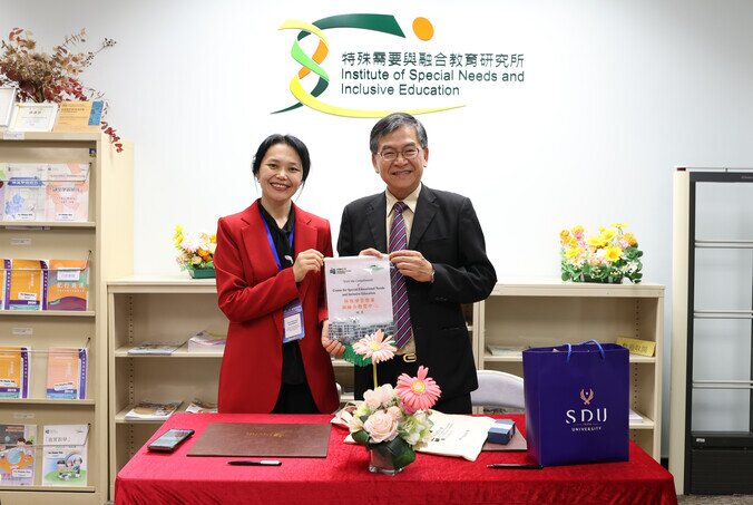 相片集 - 特殊需要与融合教育研究所与哈萨克SDU大学签订合作框架协议  协助建立社会及融合教育研究中心 - 3