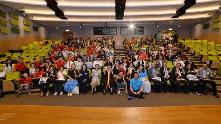 圖片關於教大賽馬會特教青年學苑舉行畢業典禮