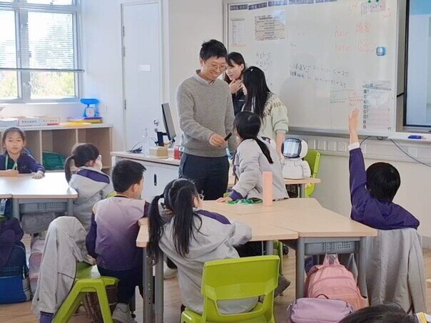 同学于互动环节分享活动体验。